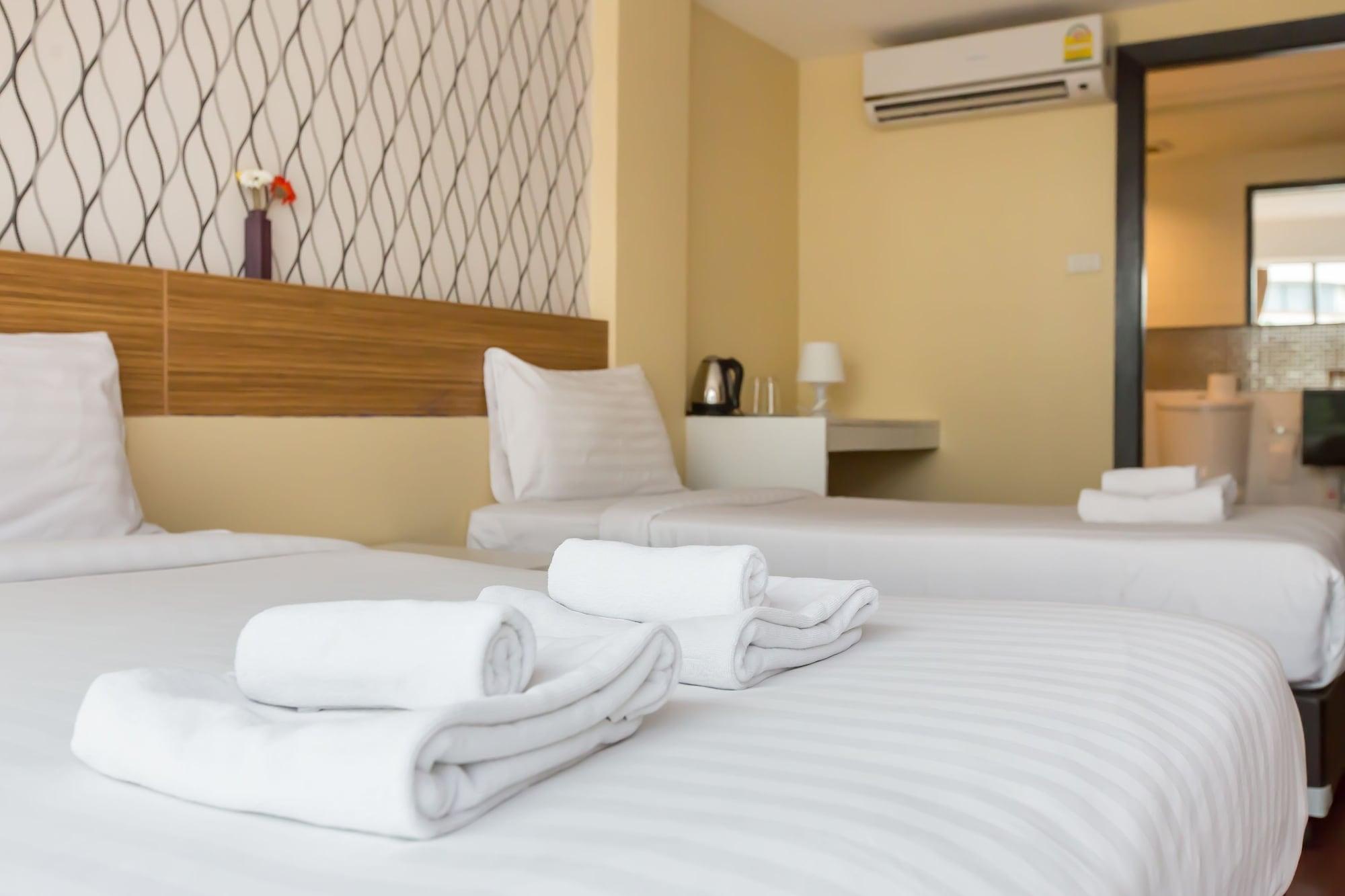 Snooze Hotel Thonglor Бангкок Екстер'єр фото