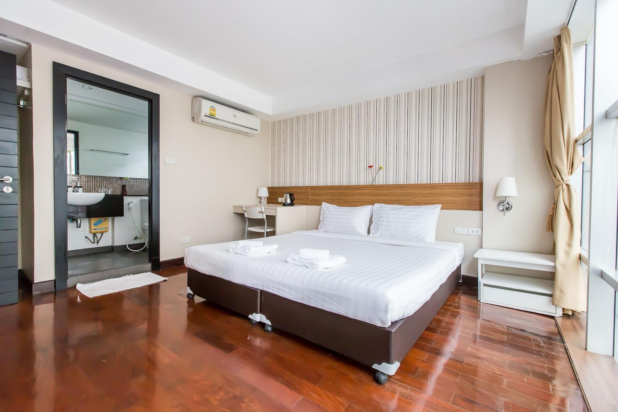 Snooze Hotel Thonglor Бангкок Екстер'єр фото