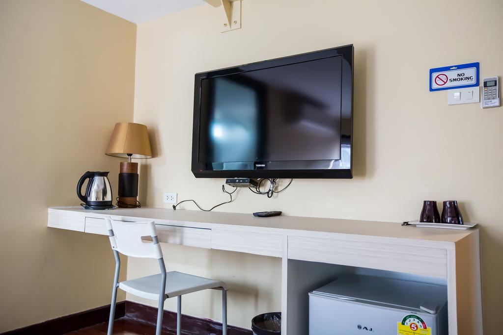 Snooze Hotel Thonglor Бангкок Екстер'єр фото