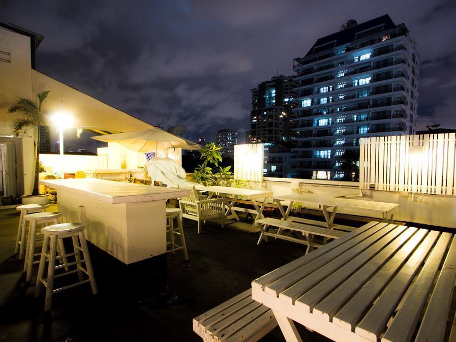 Snooze Hotel Thonglor Бангкок Екстер'єр фото