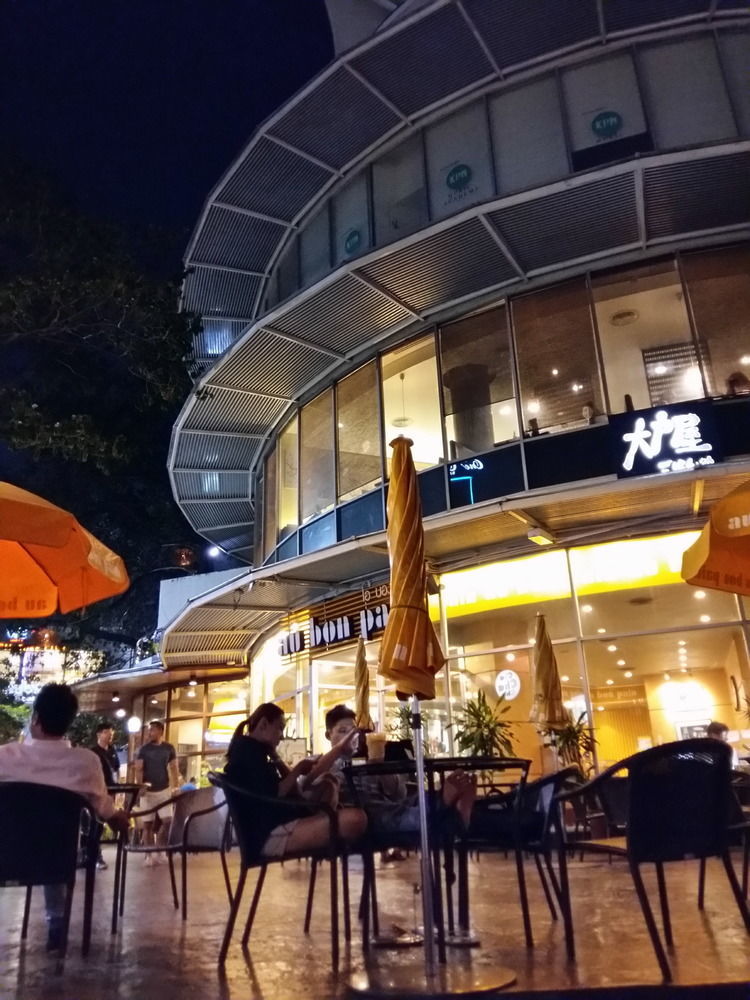 Snooze Hotel Thonglor Бангкок Екстер'єр фото